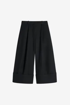 Sculpted Cropped Trousers